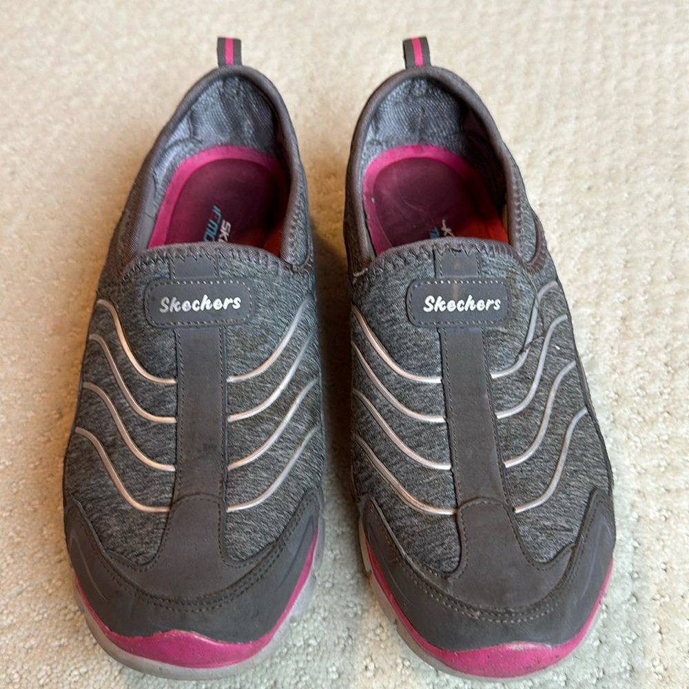 Sketchers Memory Foam Slip-Ons